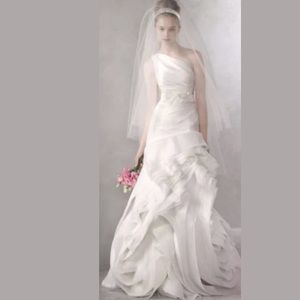 vera wang white label